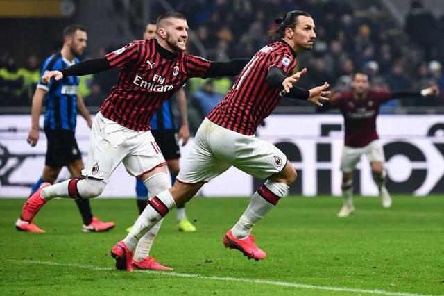  国际米兰主场逆转击败尤文图斯，重返意甲榜首位置